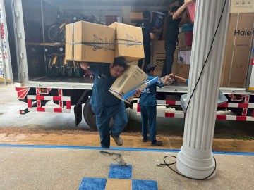 735178949.jpg