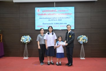 725621556.jpg