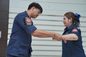 732046179.jpg