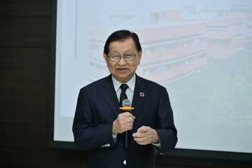 701465720.jpg
